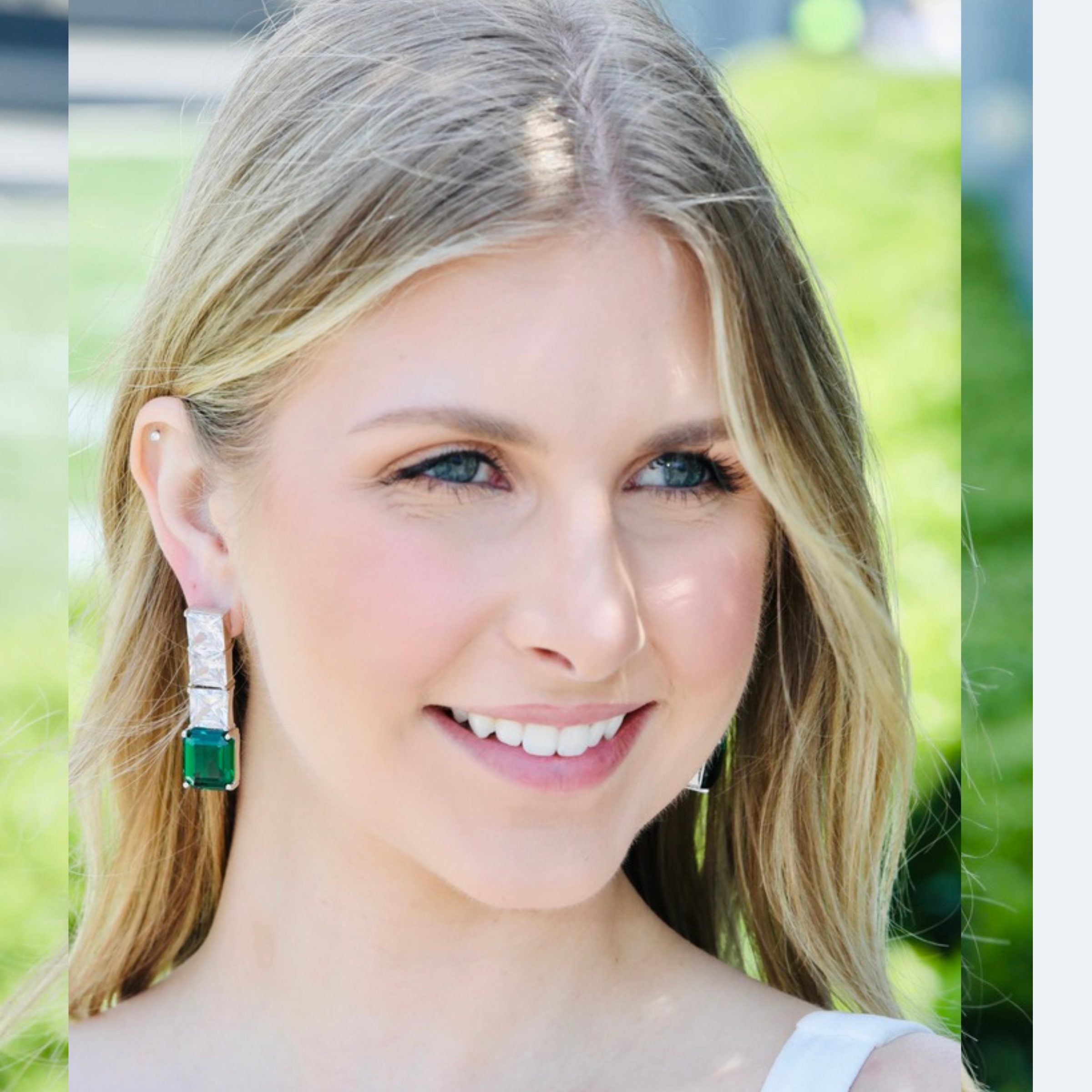 long diamond earrings made cz diamond and is lightweight. These green emerald earrings jewelry