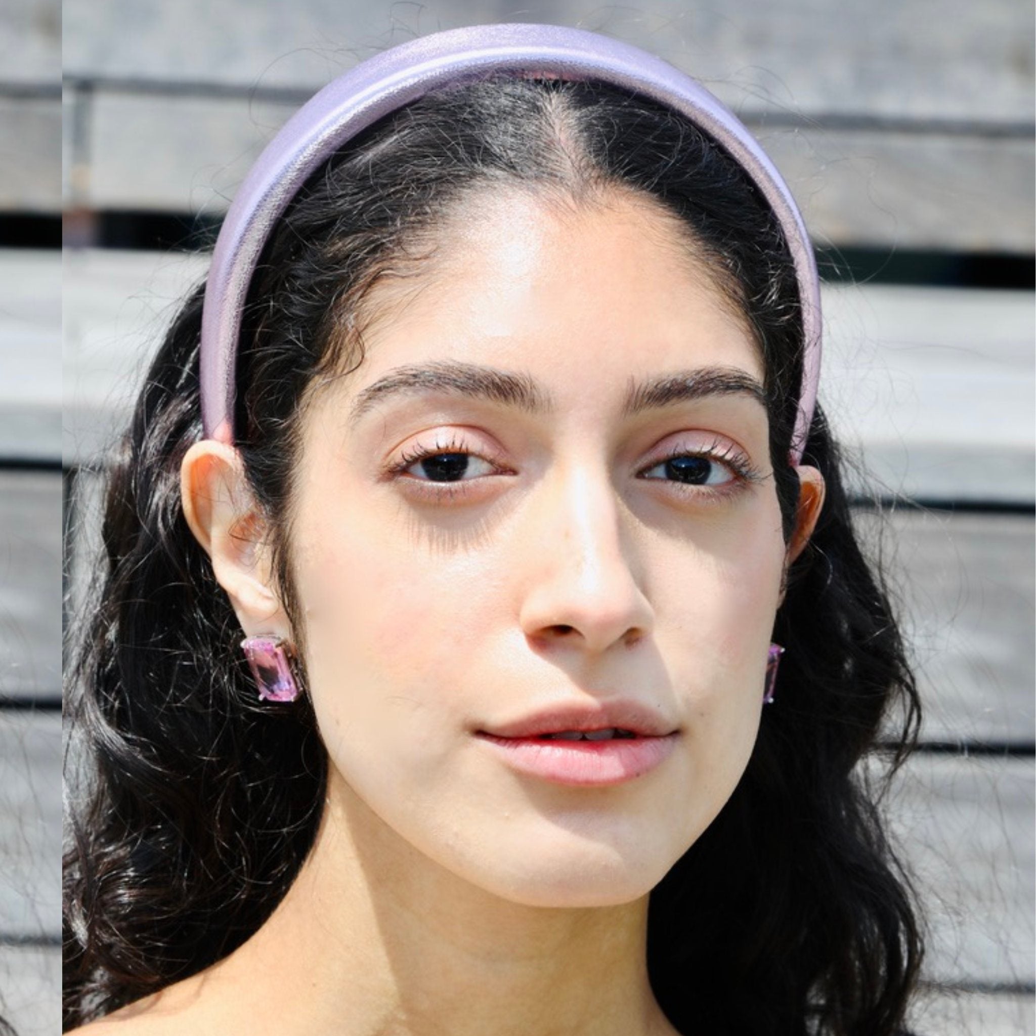 women's light pink business headband with a padded design, perfect for effortless style and a trendy womens headband look.