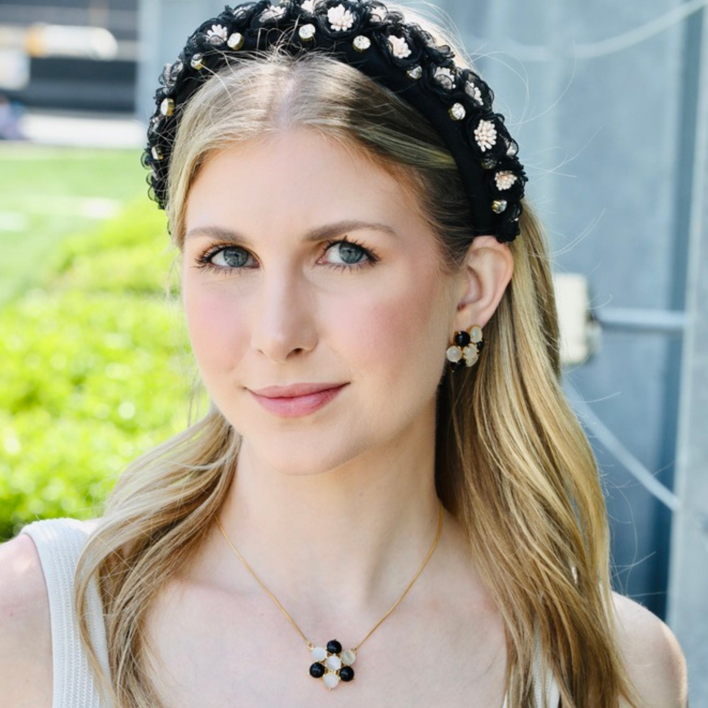 floral earrings for everyday use