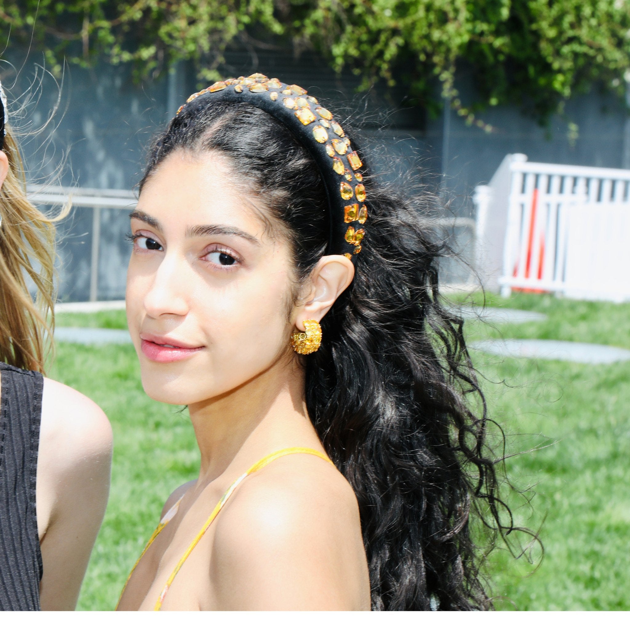 Flexible headband designed for comfort and versatility, ideal for everyday wear designed in nyc