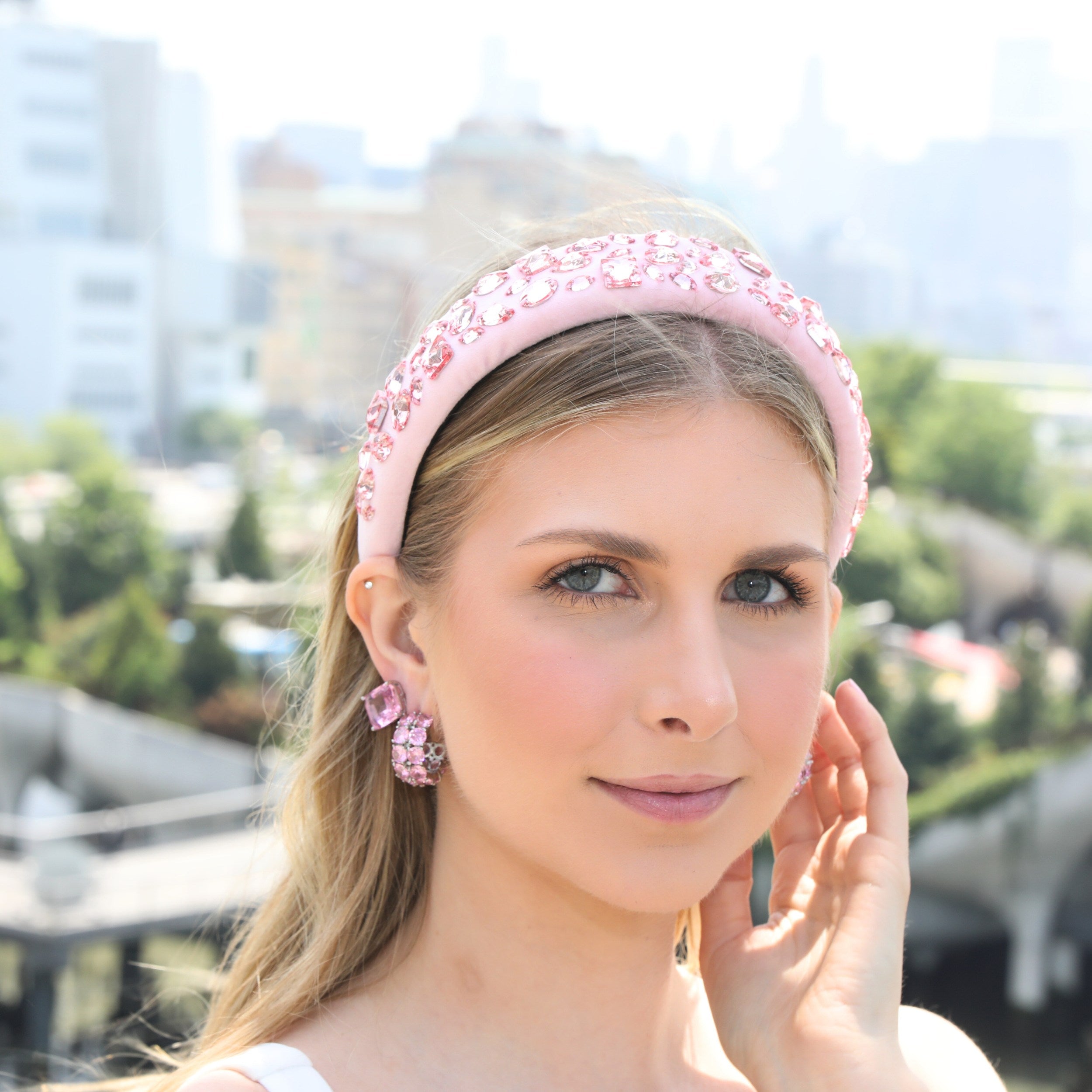 Crystal Gleam Headband - Pink 1